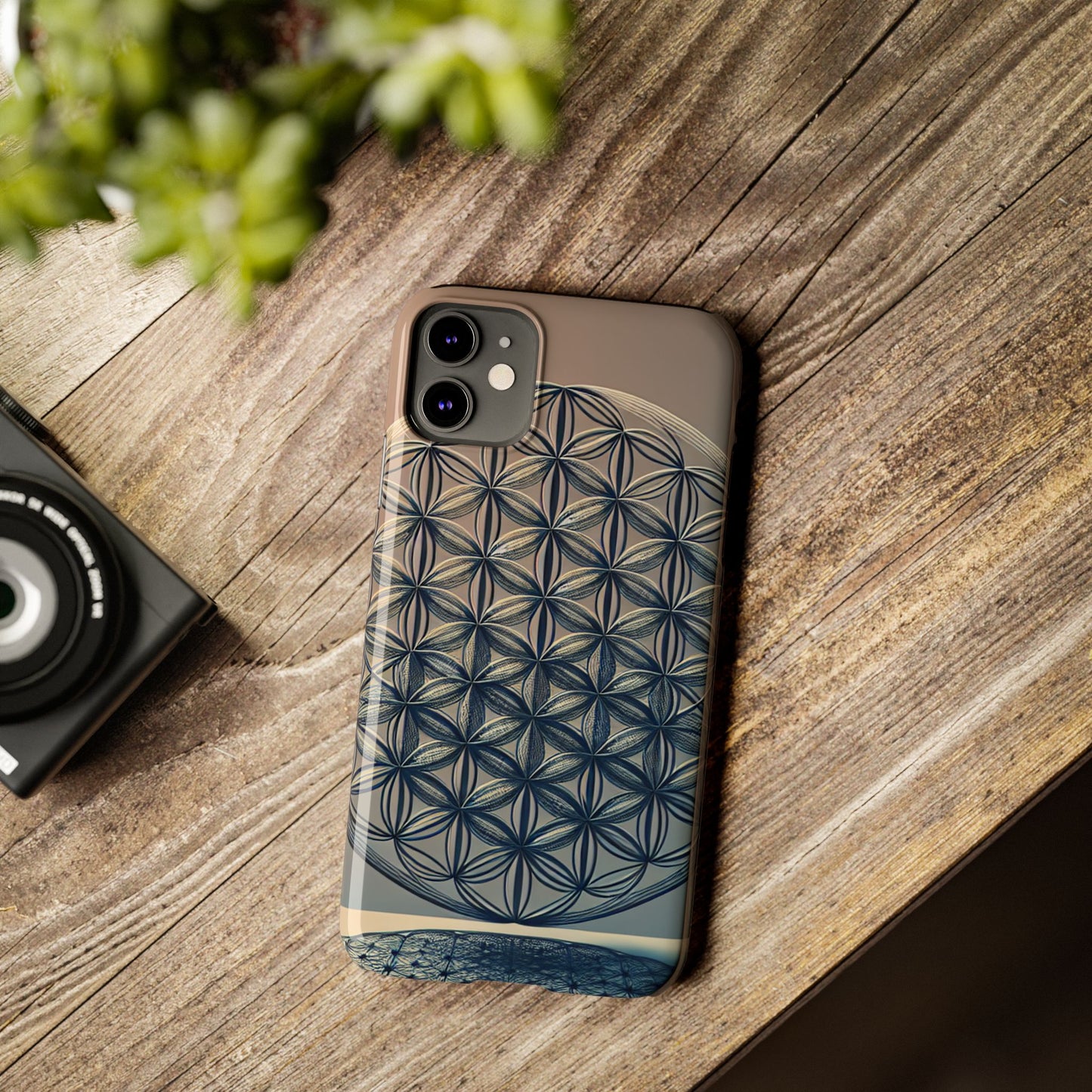 Geometric Slim Phone Case - Elegant Design for Minimalist Style