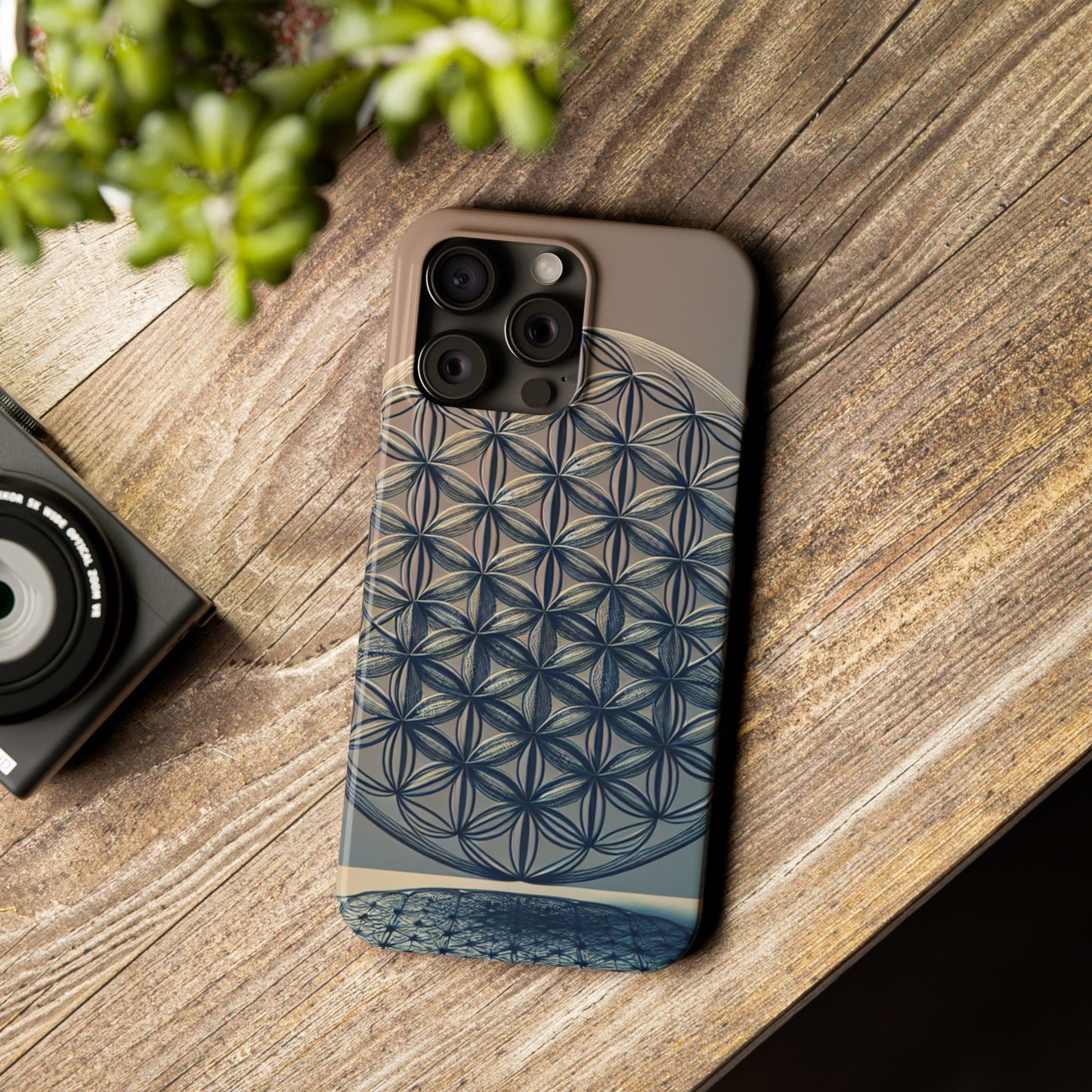 Geometric Slim Phone Case - Elegant Design for Minimalist Style