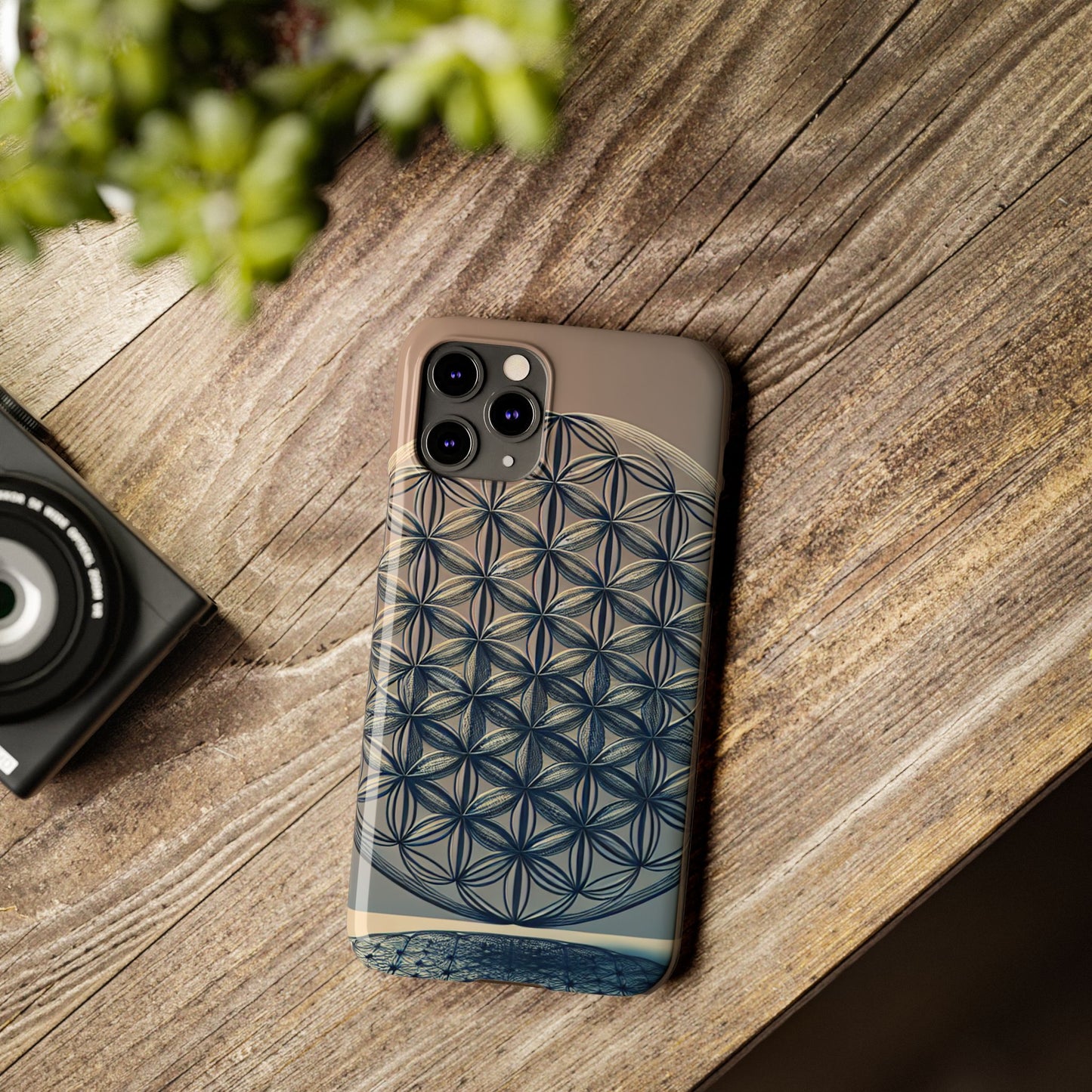 Geometric Slim Phone Case - Elegant Design for Minimalist Style