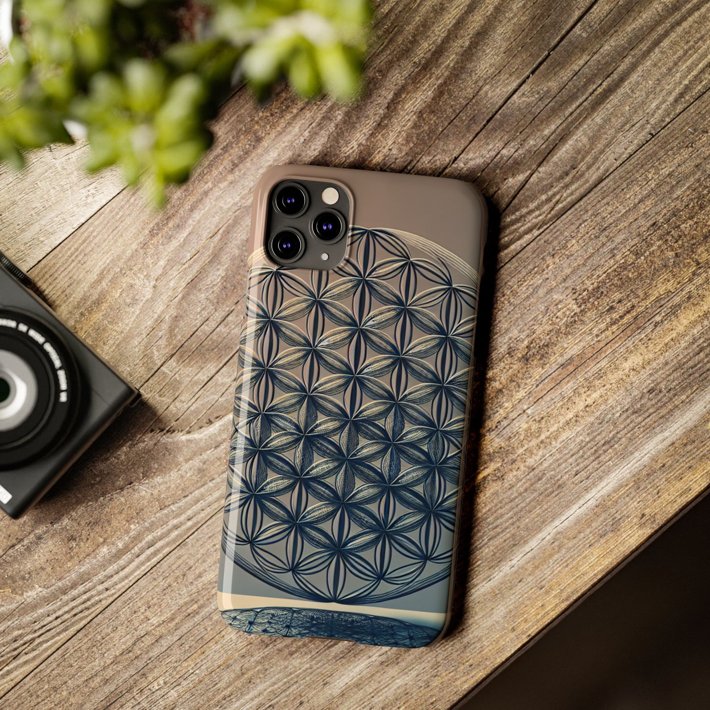Geometric Slim Phone Case - Elegant Design for Minimalist Style