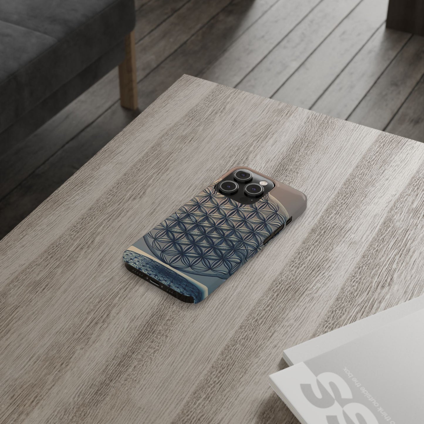 Geometric Slim Phone Case - Elegant Design for Minimalist Style