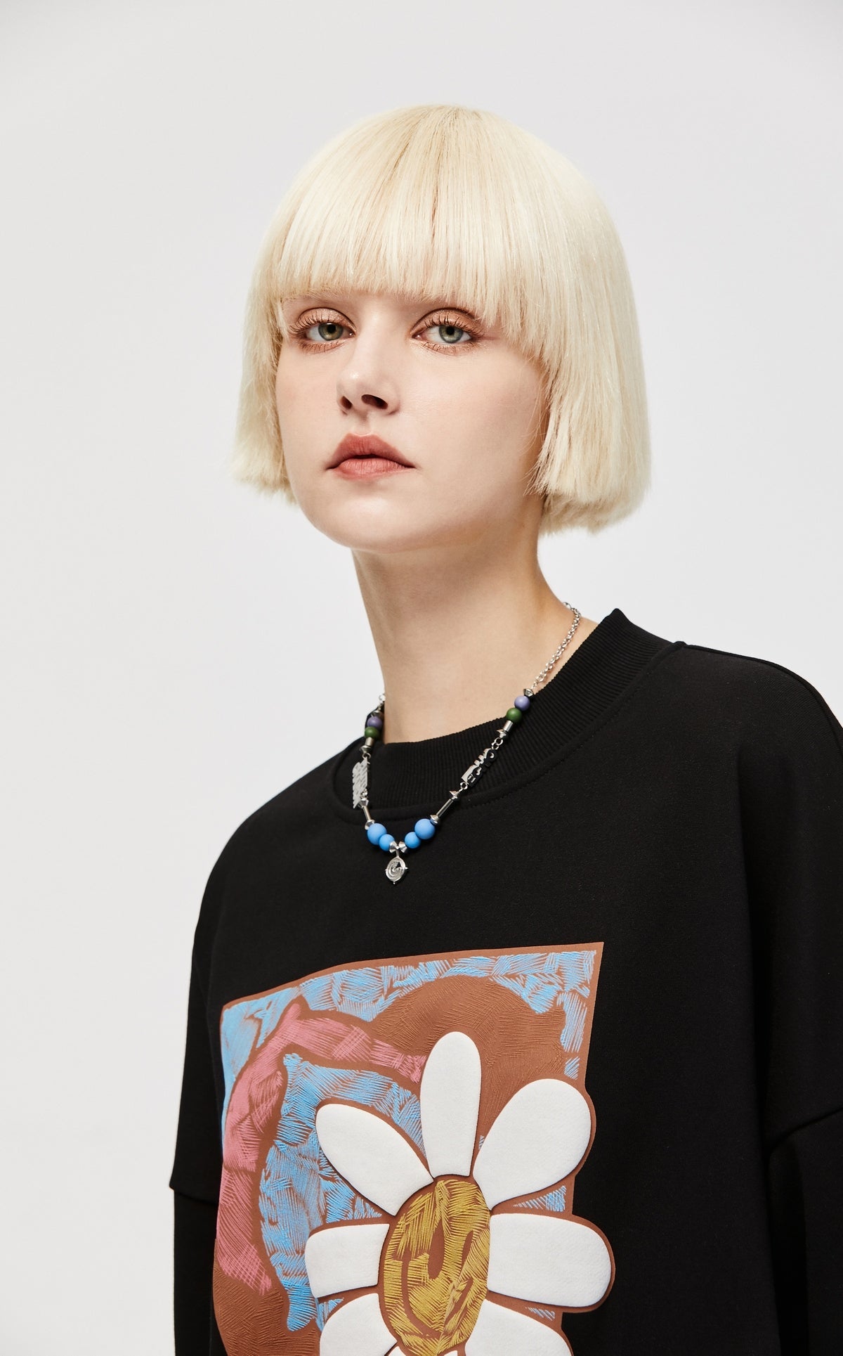 Color Artwork Daisy Crew