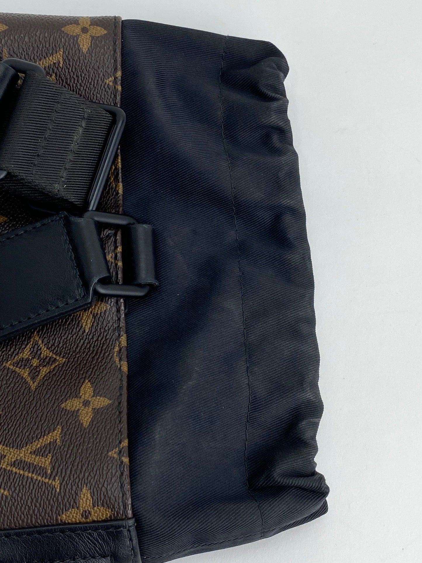 LOUIS VUITTON Monogram Men's Chalk Sling bag Nap Sac Shoulder Bag Backpack