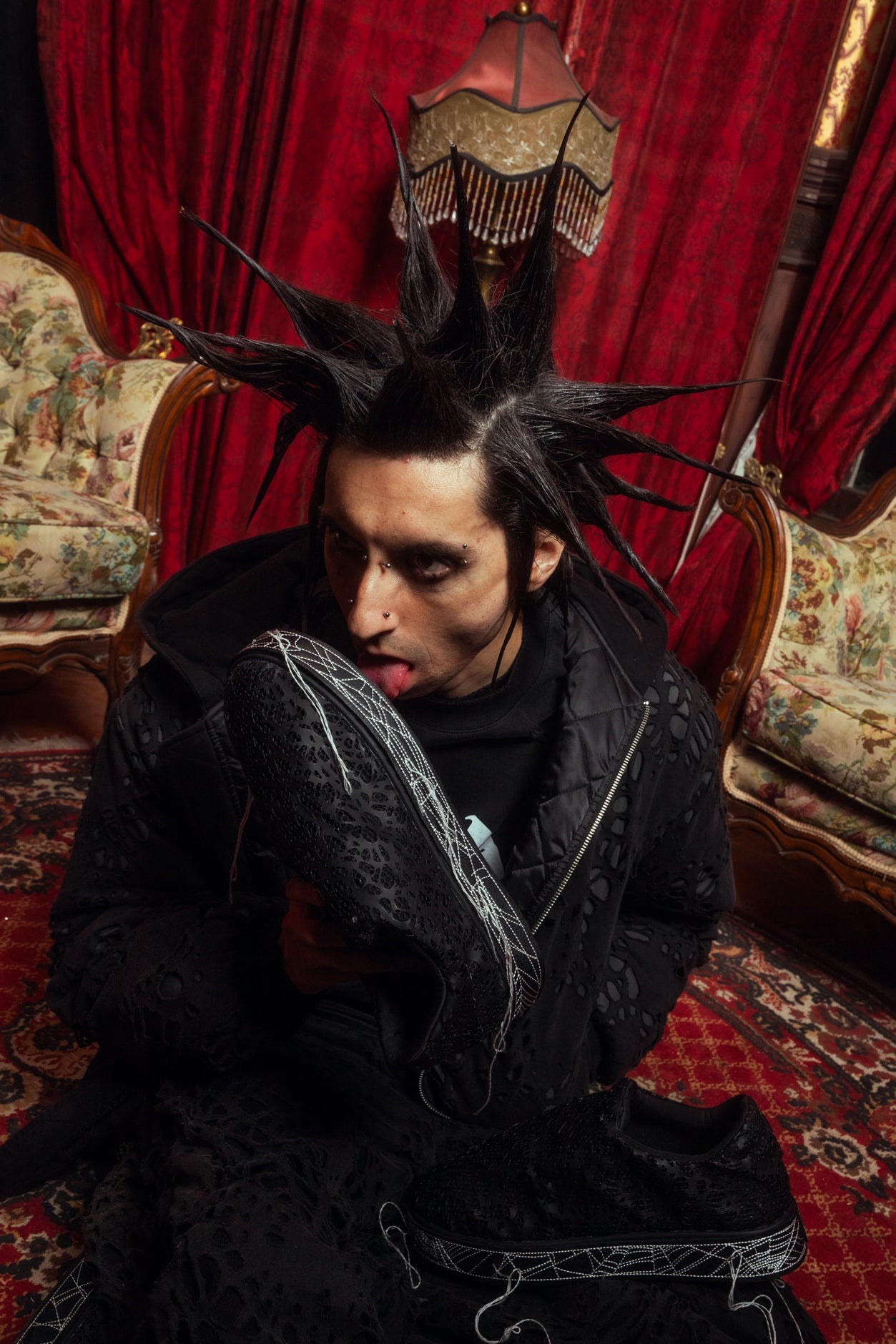 BL NIGHT CRAWLER SNEAKERS