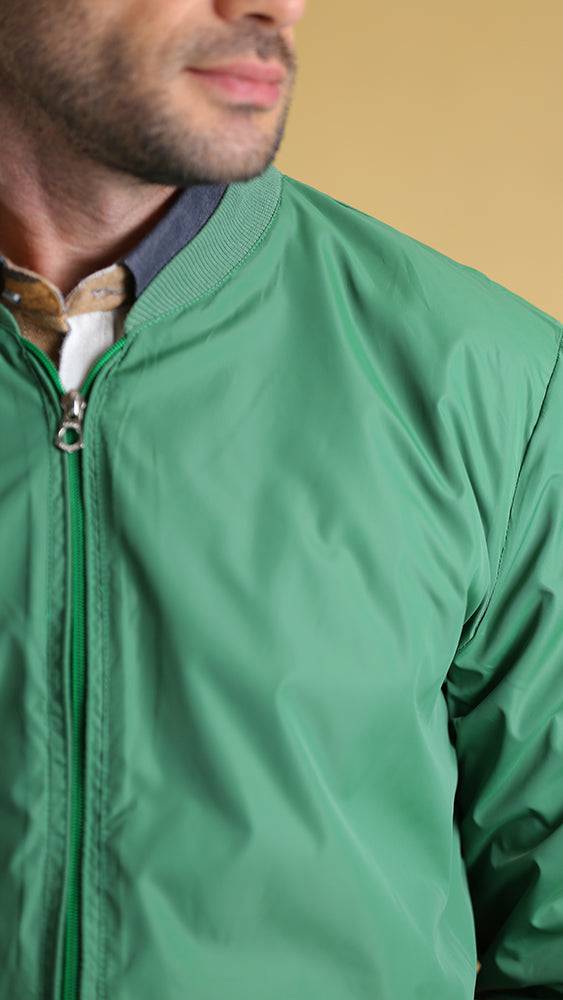 Green spring lightweight jacket