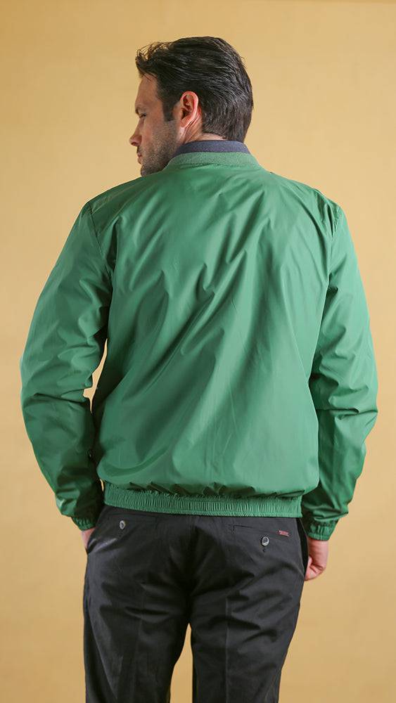 Green spring lightweight jacket